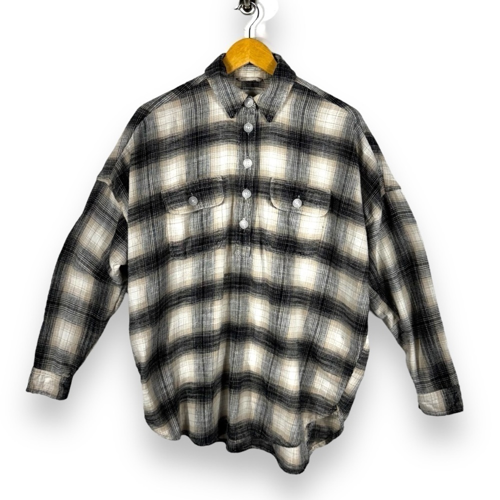 4 for $40 SALE! American Eagle Flannel Popover Top, Tan/Black Plaid, Size S